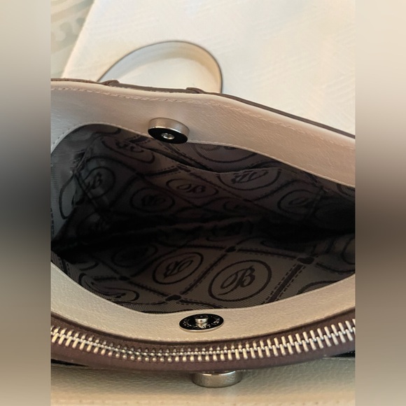 Brighton Ferrara Cream Crossbody - Picture 5 of 9